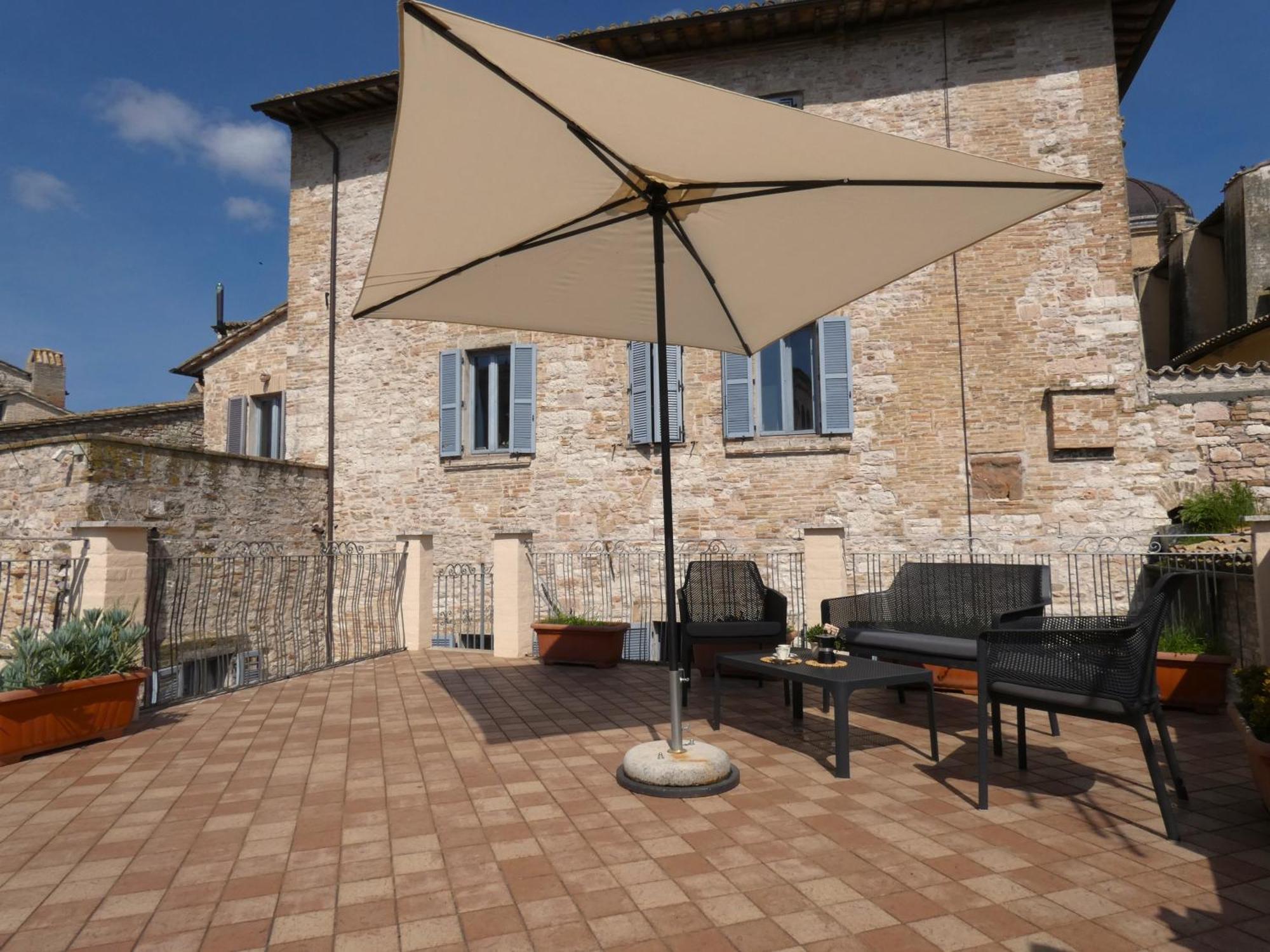 Scappo In Umbria, La Casa Di Eude Apartment Assisi Bagian luar foto