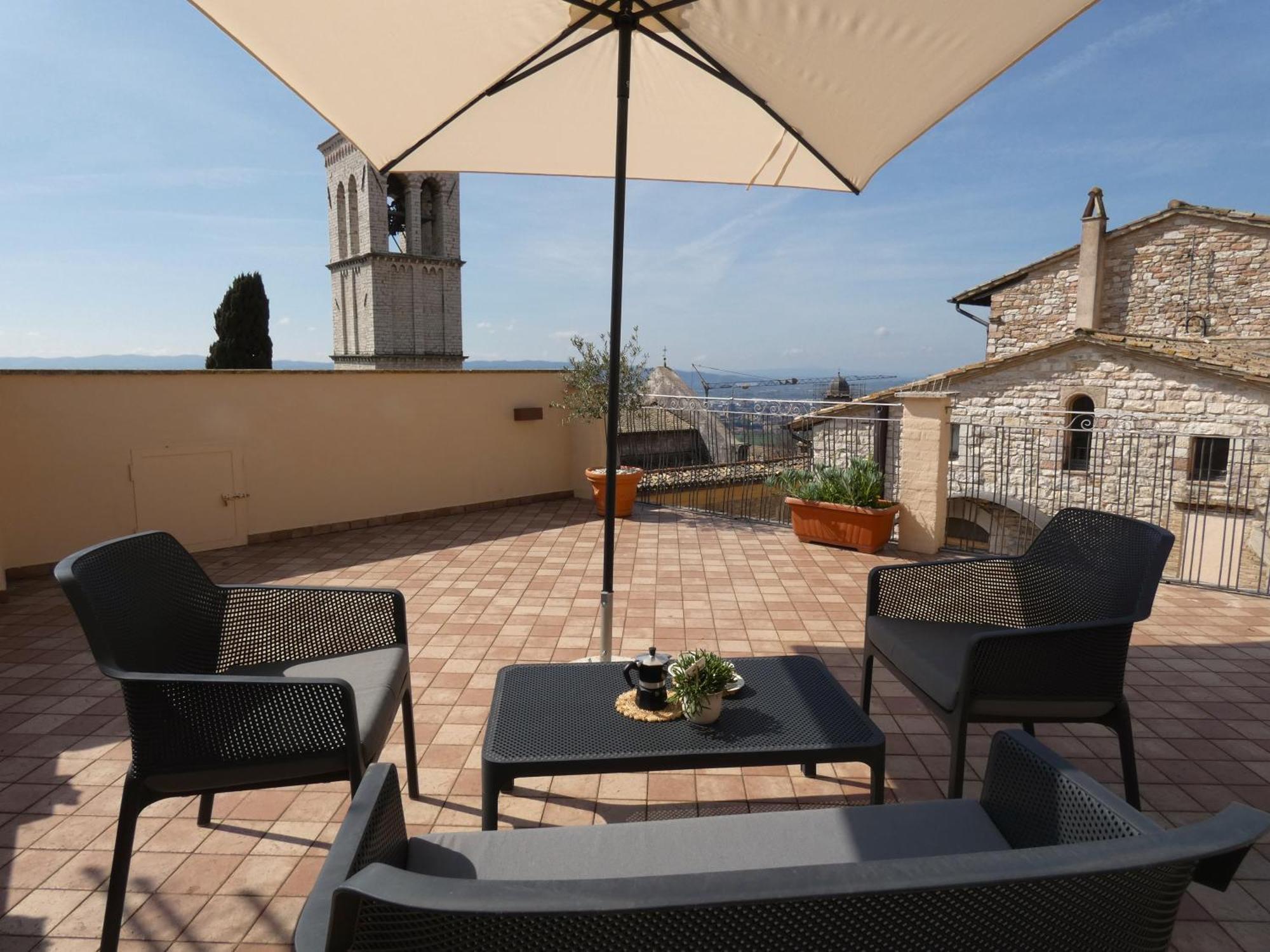 Scappo In Umbria, La Casa Di Eude Apartment Assisi Bagian luar foto